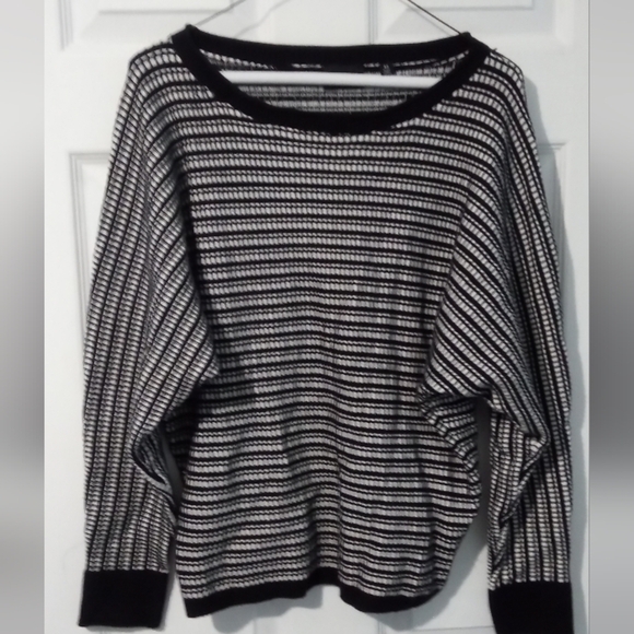 Cyrus Monochrome Striped Women's Sweater - Picture 1 of 5